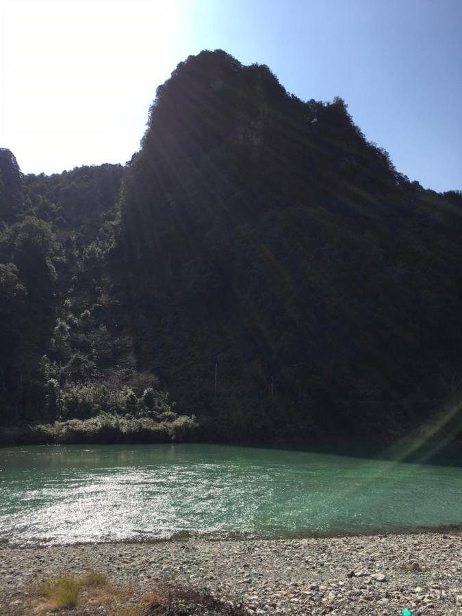 南紀くまのいえ-Wakayama・古座- Hotell Kushimoto Exteriör bild